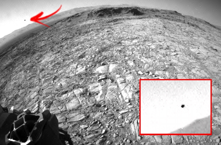 naves-em-marte-6 Conspiração: Os estranhos objetos voadores não identificados de Marte