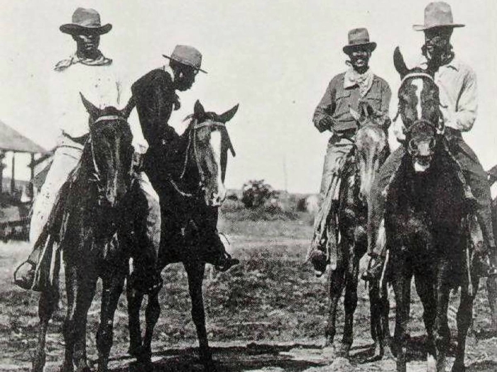 cowboys-1 Curiosidades sobre o Velho Oeste: Mentiras que você acreditou a vida inteira por causa dos filmes