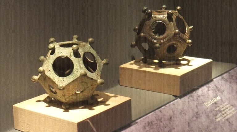 4-objetos-historicos-destaque