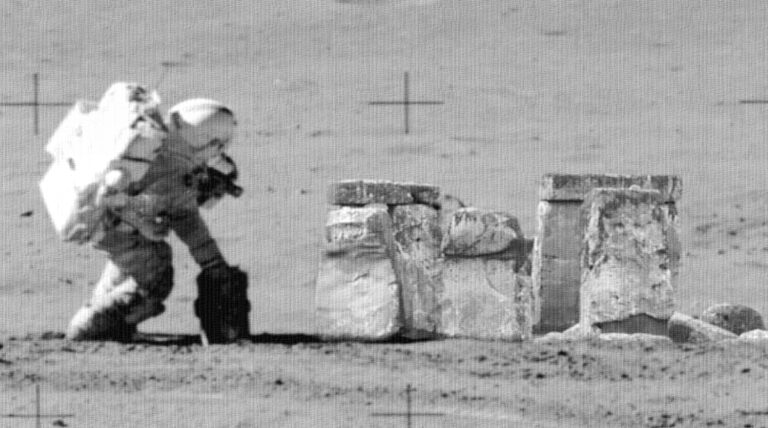 O Homem nunca esteve sozinho na Lua Destaque