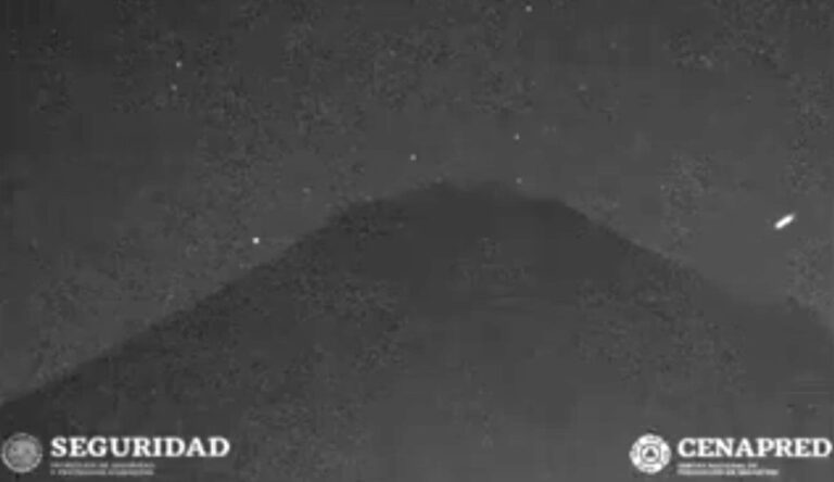 OVNI charuto Vulcão Popocatepetl DESTAQUE