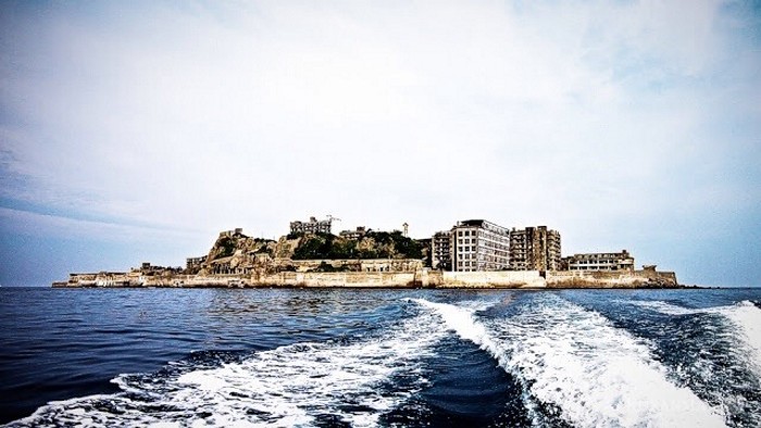 Hashima1 Lugares Abandonados: Hashima, a ilha fantasma do Japão